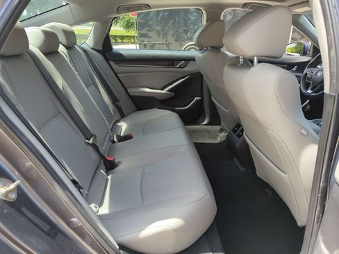 Used 2019 Honda Accord Touring image 24