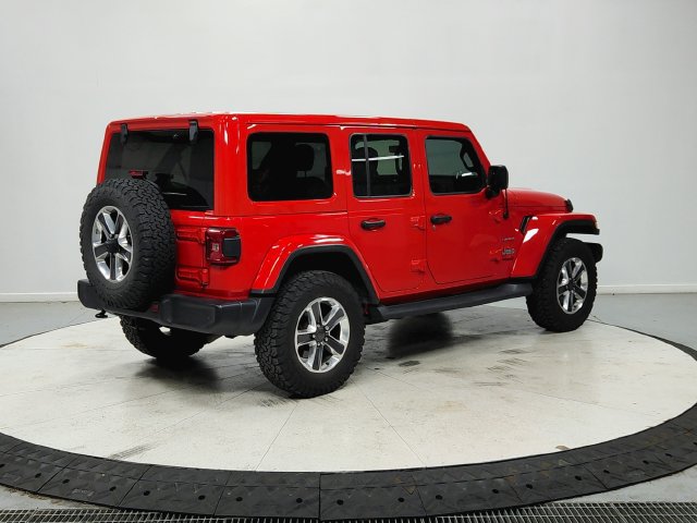 Used 2018 Jeep Wrangler Unlimited Sahara AWD/4WD image 8