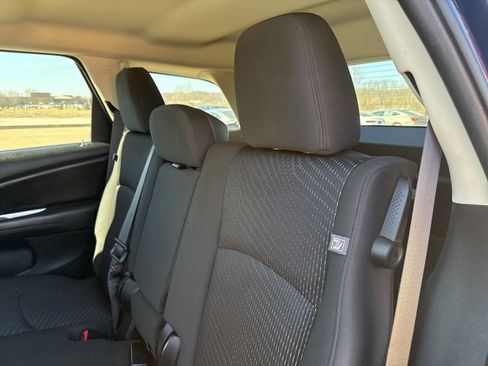 Used 2018 Dodge Journey SE w/ Connectivity Group image 33