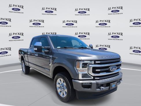 Certified 2021 Ford F250 Platinum w/ FX4 Off-Road Package AWD/4WD image 8