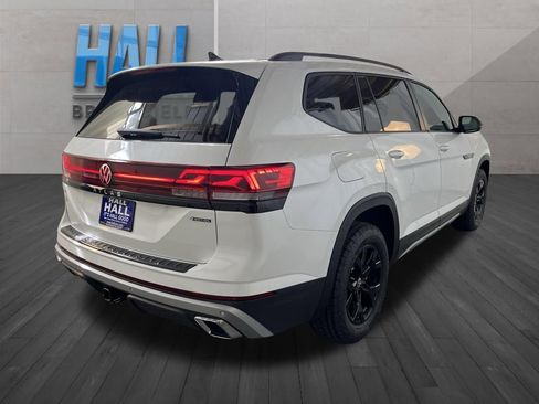 New 2026 Volkswagen Atlas Peak Edition AWD/4WD image 5