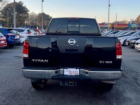 Used 2011 Nissan Titan SV w/ SV Value Truck Pkg image 6
