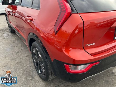 Used 2023 Kia Niro Wind FWD image 80