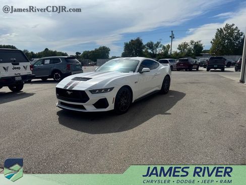 Used 2024 Ford Mustang GT Premium w/ GT Performance Package RWD image 1
