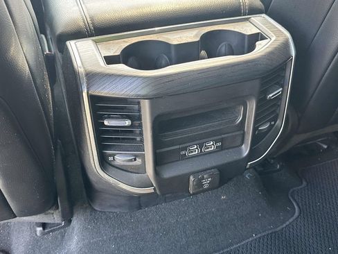 Used 2023 RAM 1500 Laramie AWD/4WD image 16