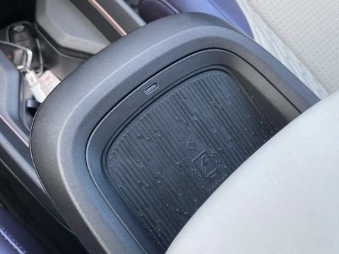 Used 2026 Nissan Leaf Platinum+ w/ Floor Mat Package (Platinum+) FWD image 23