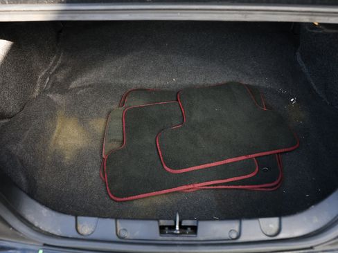 Used 2007 Ford Mustang GT image 28