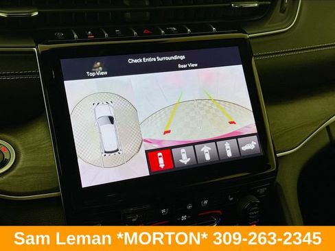 Used 2024 Jeep Grand Cherokee Limited w/ Luxury Tech Group II AWD/4WD image 13
