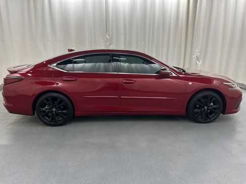 Used 2022 Lexus ES 350 F Sport image 7