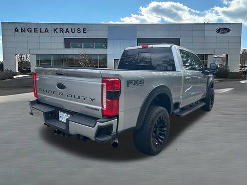 Used 2024 Ford F250 Lariat w/ Black Appearance Package AWD/4WD image 8