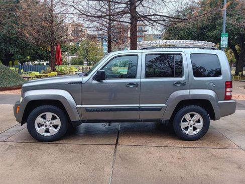 Used 2012 Jeep Liberty Sport w/ Popular Equipment Group image 2