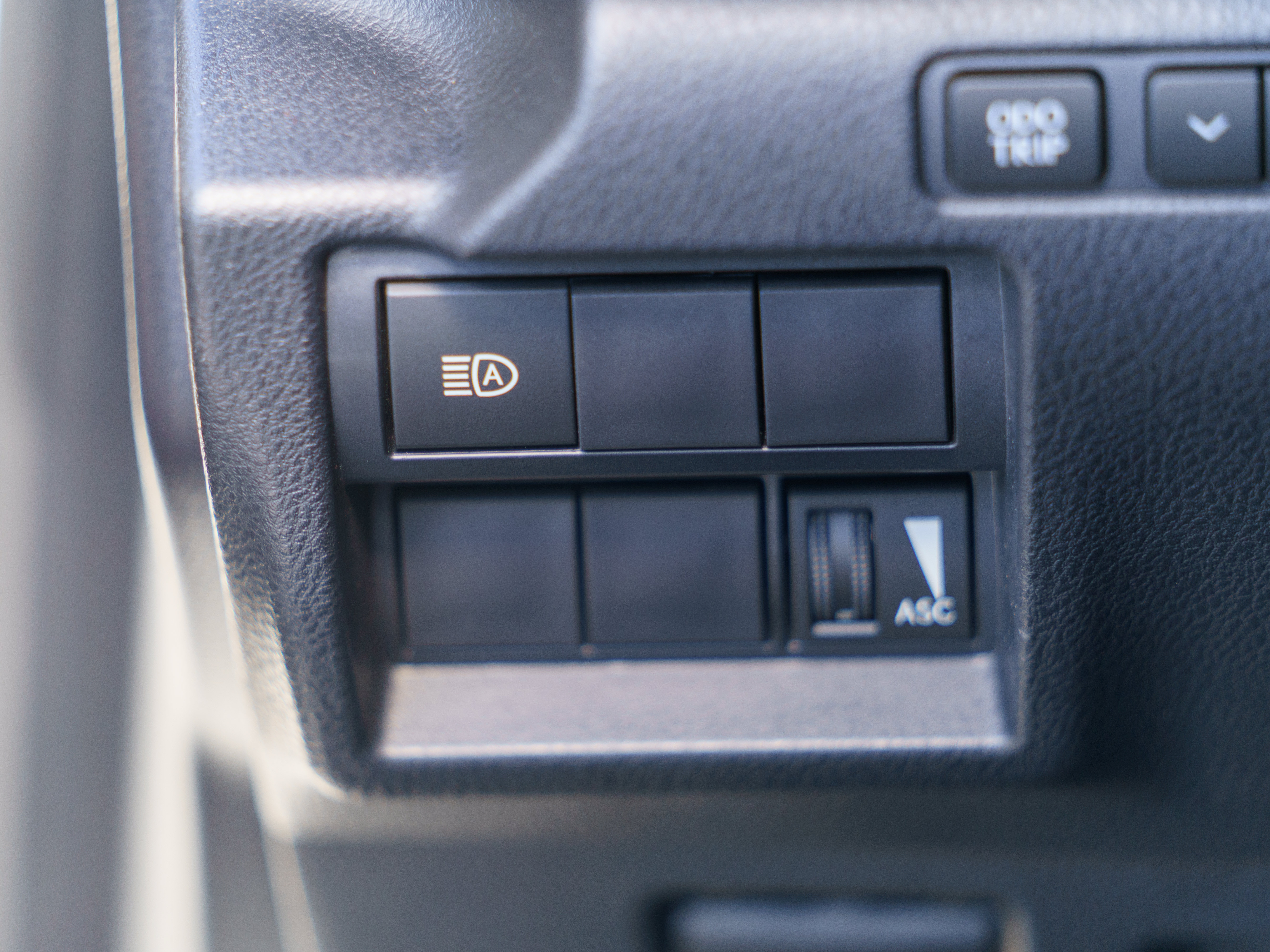 Used 2025 Lexus IS 350 F Sport w/ Accessory Package RWD image 17