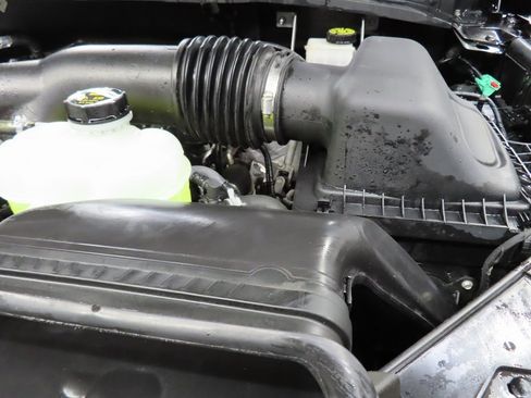 Used 2024 Ford F150 Lariat image 30