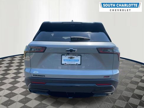 Used 2025 Chevrolet Equinox RS w/ Safety and Technology Package FWD image 5