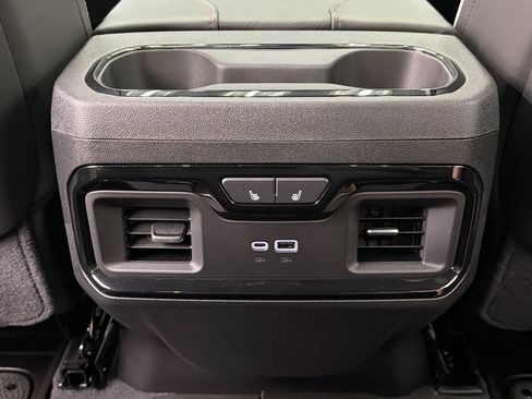 Used 2026 GMC Sierra 2500 AT4X w/ LPO, Black Badging Package AWD/4WD image 39