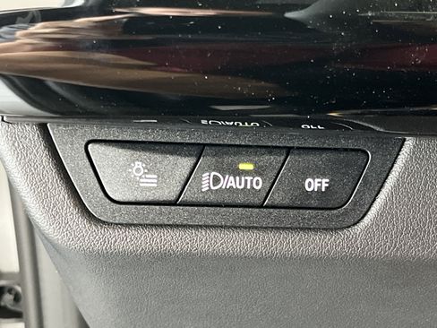 New 2025 BMW X1 xDrive28i w/ Technology Package image 16