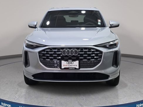 Certified 2025 Audi Q5 2.0T Premium Plus w/ Premium Plus image 3