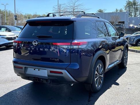 New 2026 Nissan Pathfinder Platinum image 7