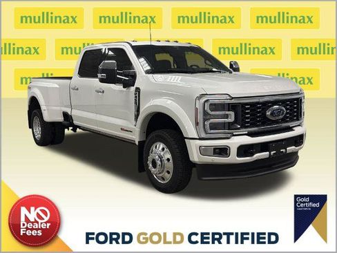 Certified 2026 Ford F450 Platinum w/ Platinum Plus Package AWD/4WD image 1