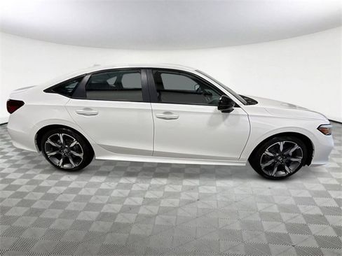 New 2025 Honda Civic Sport Touring image 2