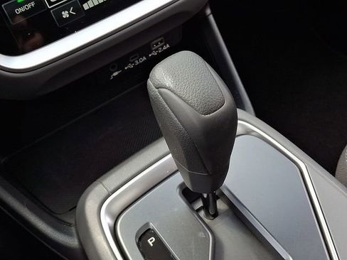 Certified 2025 Subaru Crosstrek 2.0i Premium image 15