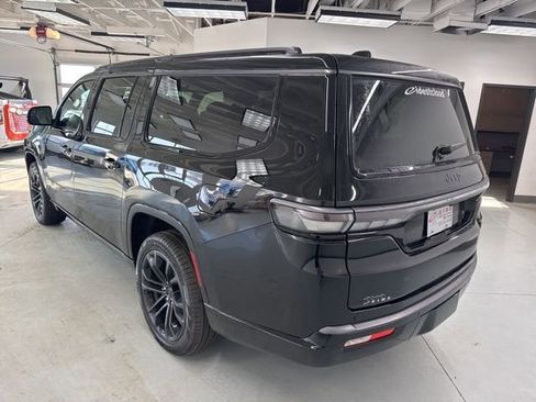 New 2026 Jeep Grand Wagoneer L Summit w/ Premium Group III AWD/4WD image 6