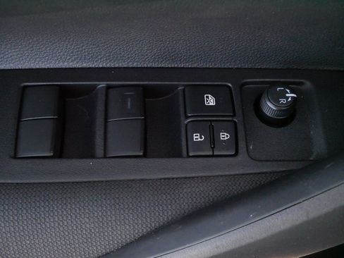 Certified 2025 Toyota Corolla LE image 19