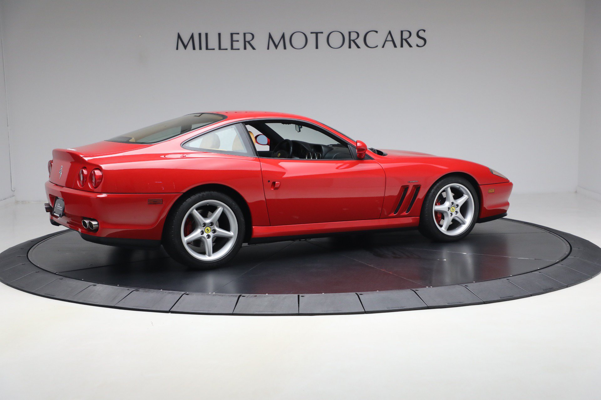 Used 2000 Ferrari 550 Maranello Coupe RWD image 8
