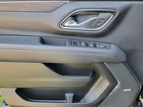 Used 2024 Chevrolet Tahoe LT image 8