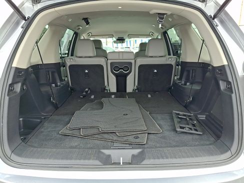 Certified 2025 Honda Pilot EX-L image 30