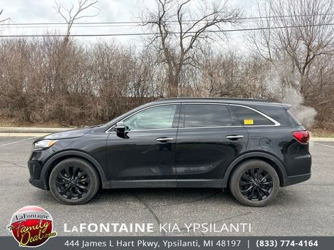 Used 2020 Kia Sorento S image 2