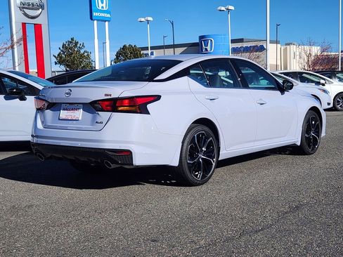 New 2025 Nissan Altima 2.5 SR image 4
