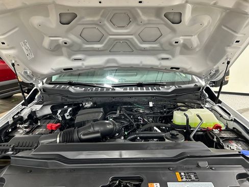 New 2026 Ford F350 XLT w/ XLT Premium Package AWD/4WD image 32