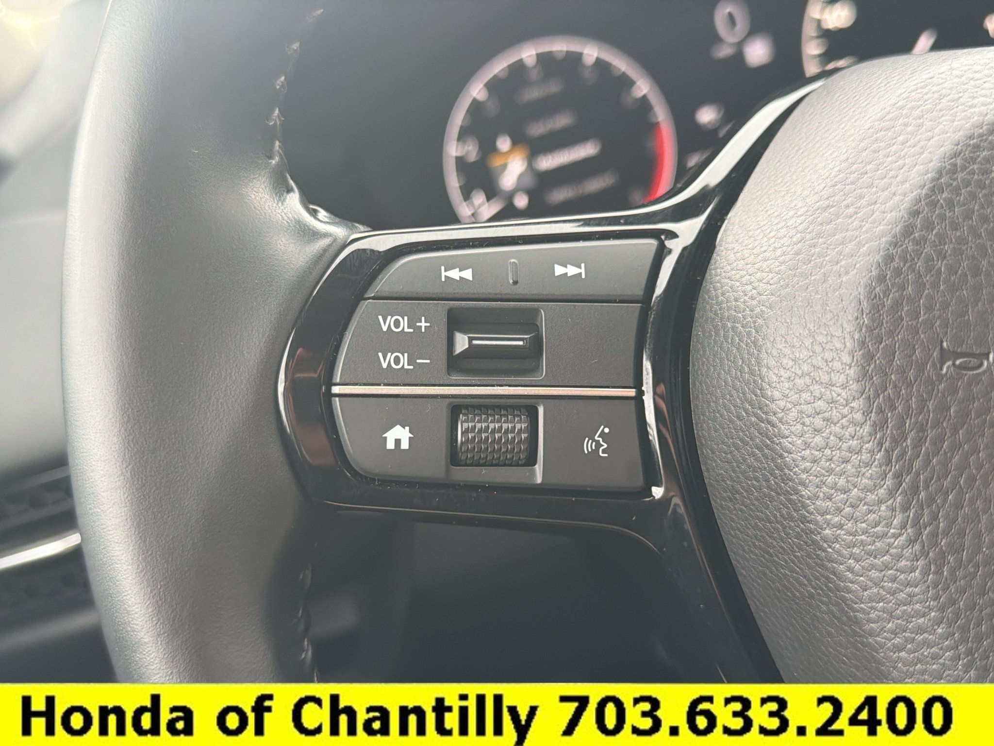 Certified 2025 Honda HR-V EX-L image 12