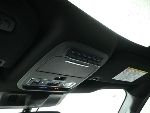 New 2026 Ford F250 Platinum image 17