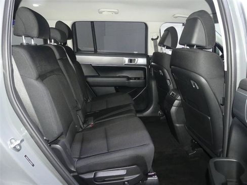 Used 2024 Hyundai Santa Fe SE FWD image 28