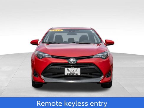 Used 2019 Toyota Corolla LE FWD image 2