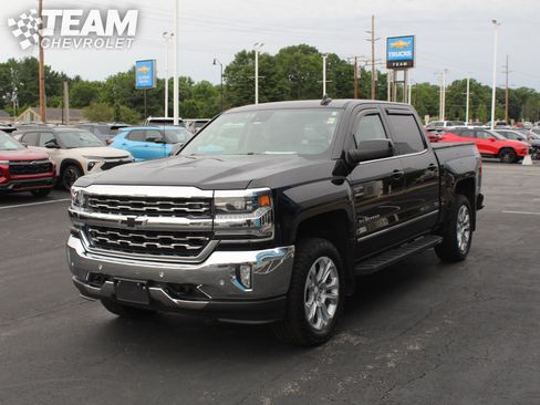 Used 2018 Chevrolet Silverado 1500 LTZ w/ Sport Package AWD/4WD image 8