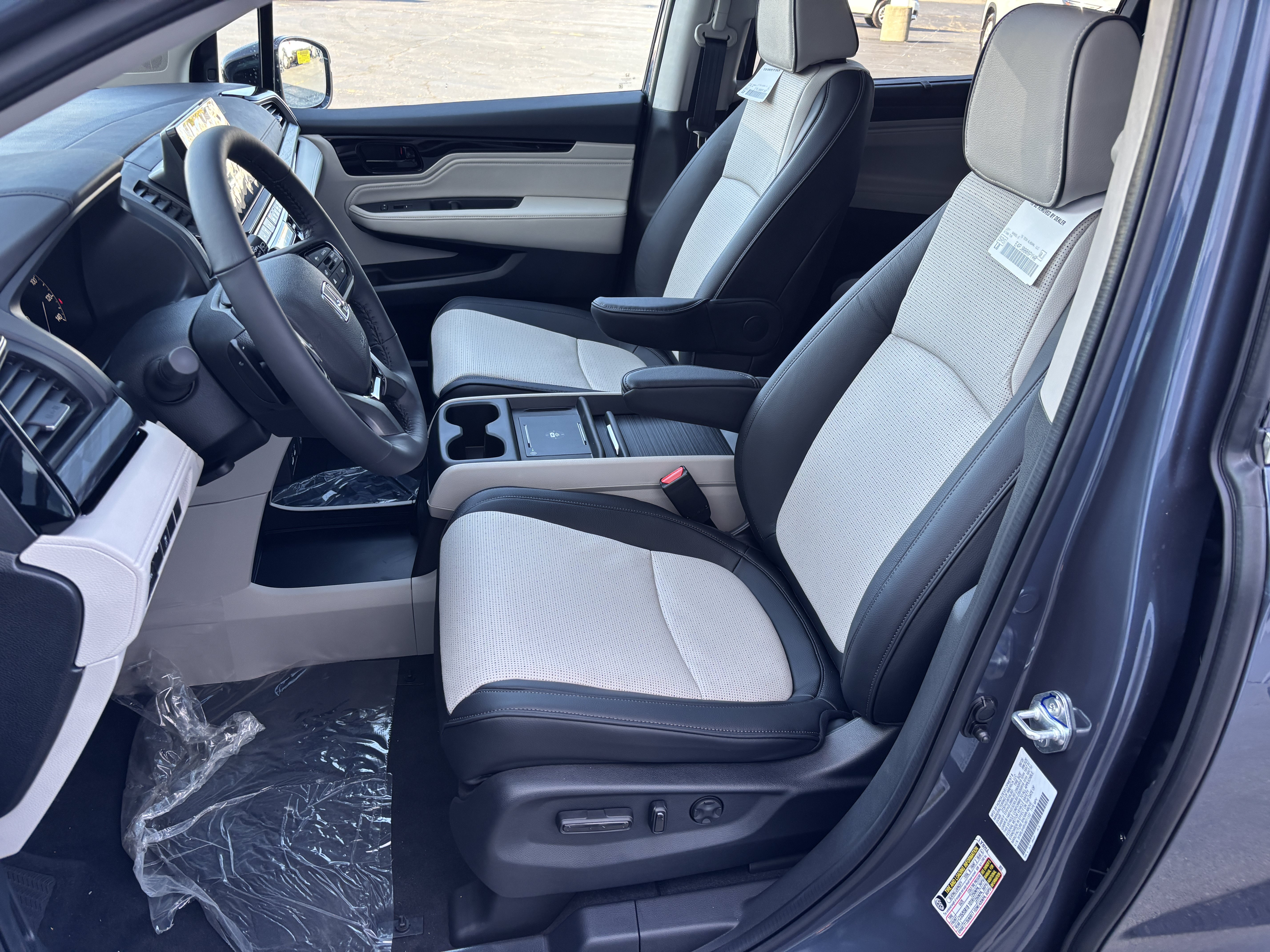 New 2027 Honda Odyssey Elite image 9