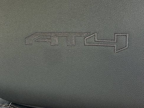 Used 2024 GMC Sierra 1500 AT4 w/ AT4 Premium Package AWD/4WD image 28
