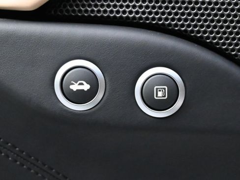 Used 2016 Ferrari 488 GTB image 50