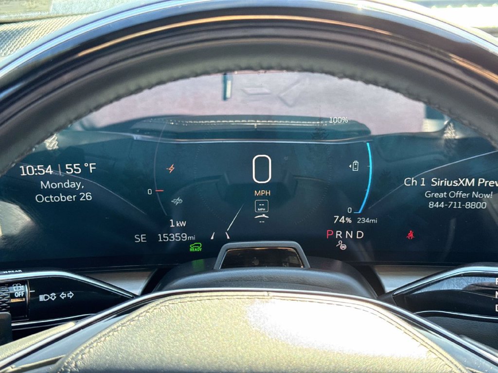 Used 2024 Cadillac Lyriq Luxury w/ Nappa Leather Package AWD/4WD image 8