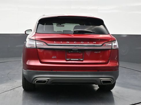 Used 2019 Lincoln Nautilus Standard image 4