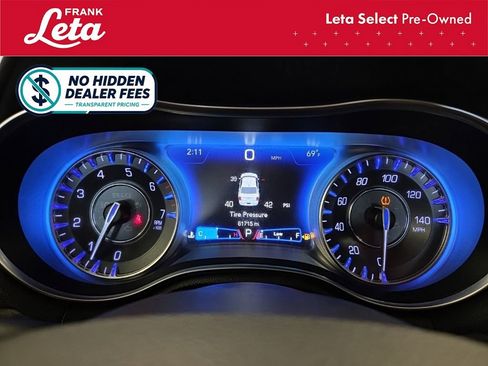 Used 2019 Chrysler 300 Touring w/ Quick Order Package 2EF RWD image 15