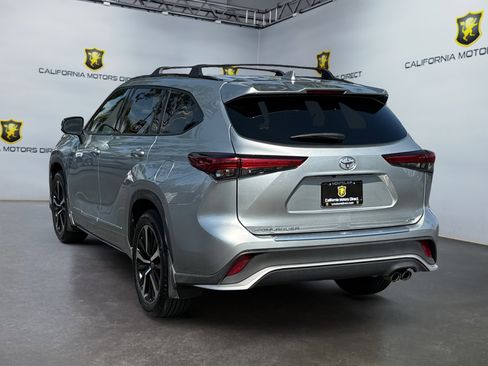 Used 2022 Toyota Highlander XSE image 3