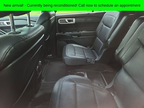 Used 2020 Ford Explorer XLT w/ Equipment Group 202A AWD/4WD image 6