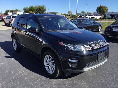 Used 2018 Land Rover Discovery Sport HSE image 8