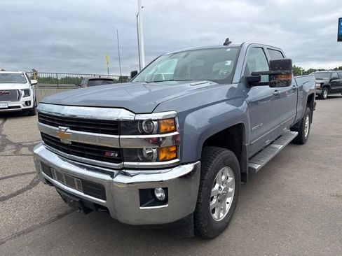 Used 2015 Chevrolet Silverado 2500 LT w/ LT Convenience Package AWD/4WD image 8