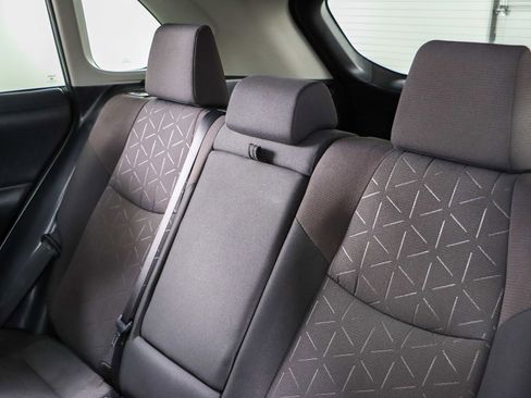 Used 2019 Toyota RAV4 XLE image 25