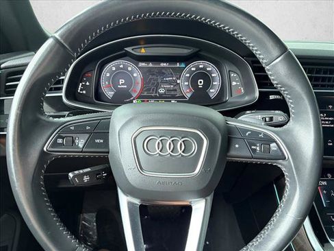 Used 2019 Audi Q8 Premium Plus w/ Premium Plus AWD/4WD image 8